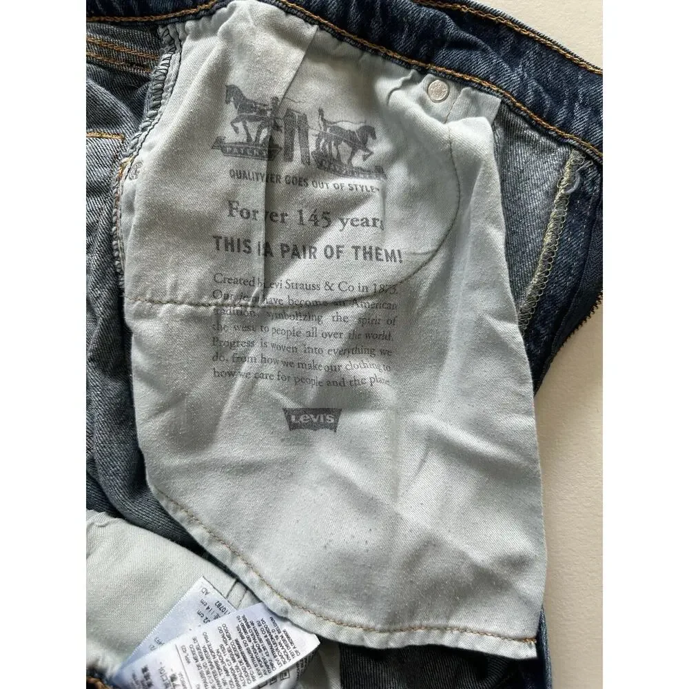 Levis elevate your